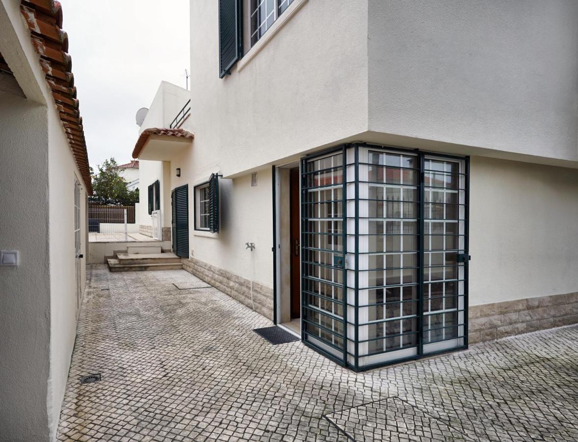 Aroeira Palm Beach Villa Εξωτερικό φωτογραφία
