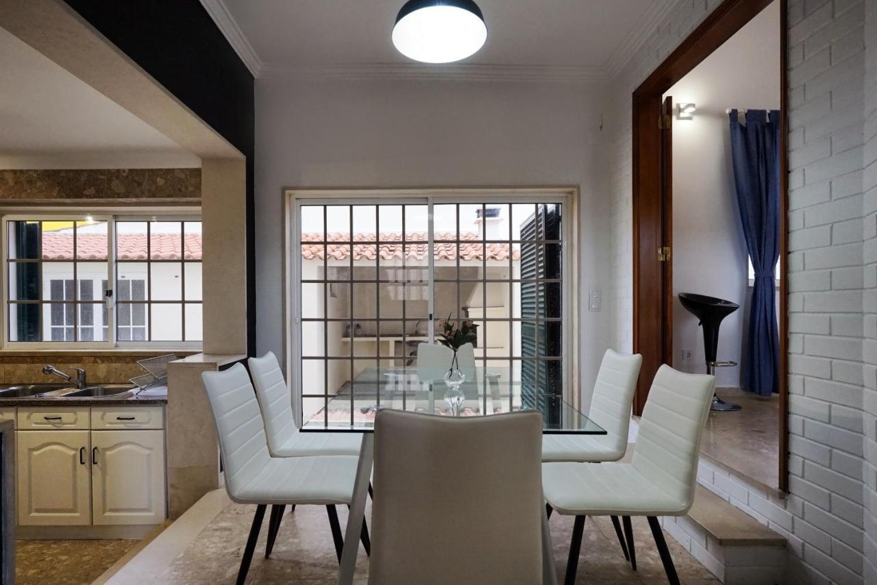 Aroeira Palm Beach Villa Εξωτερικό φωτογραφία