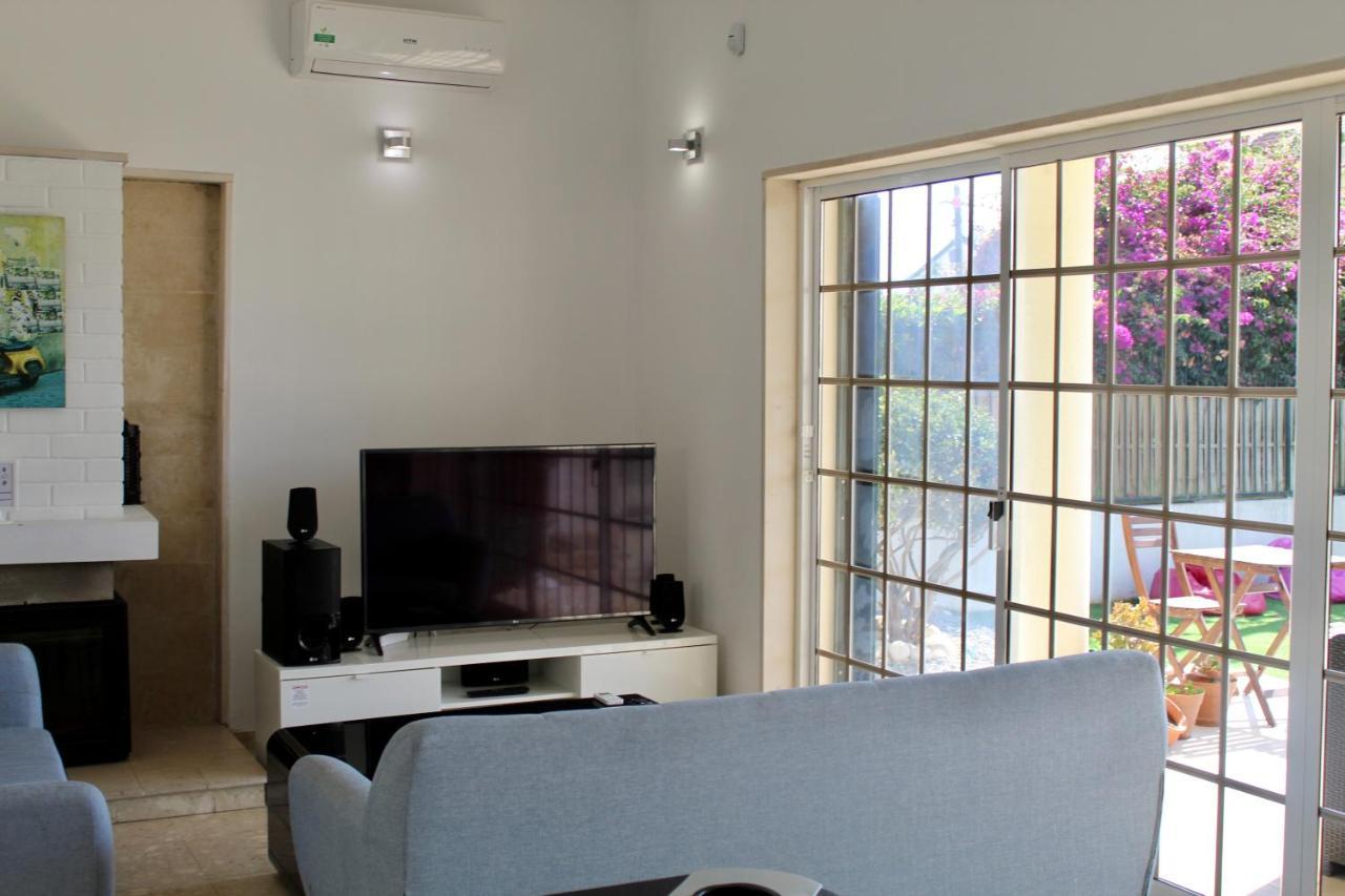 Aroeira Palm Beach Villa Εξωτερικό φωτογραφία