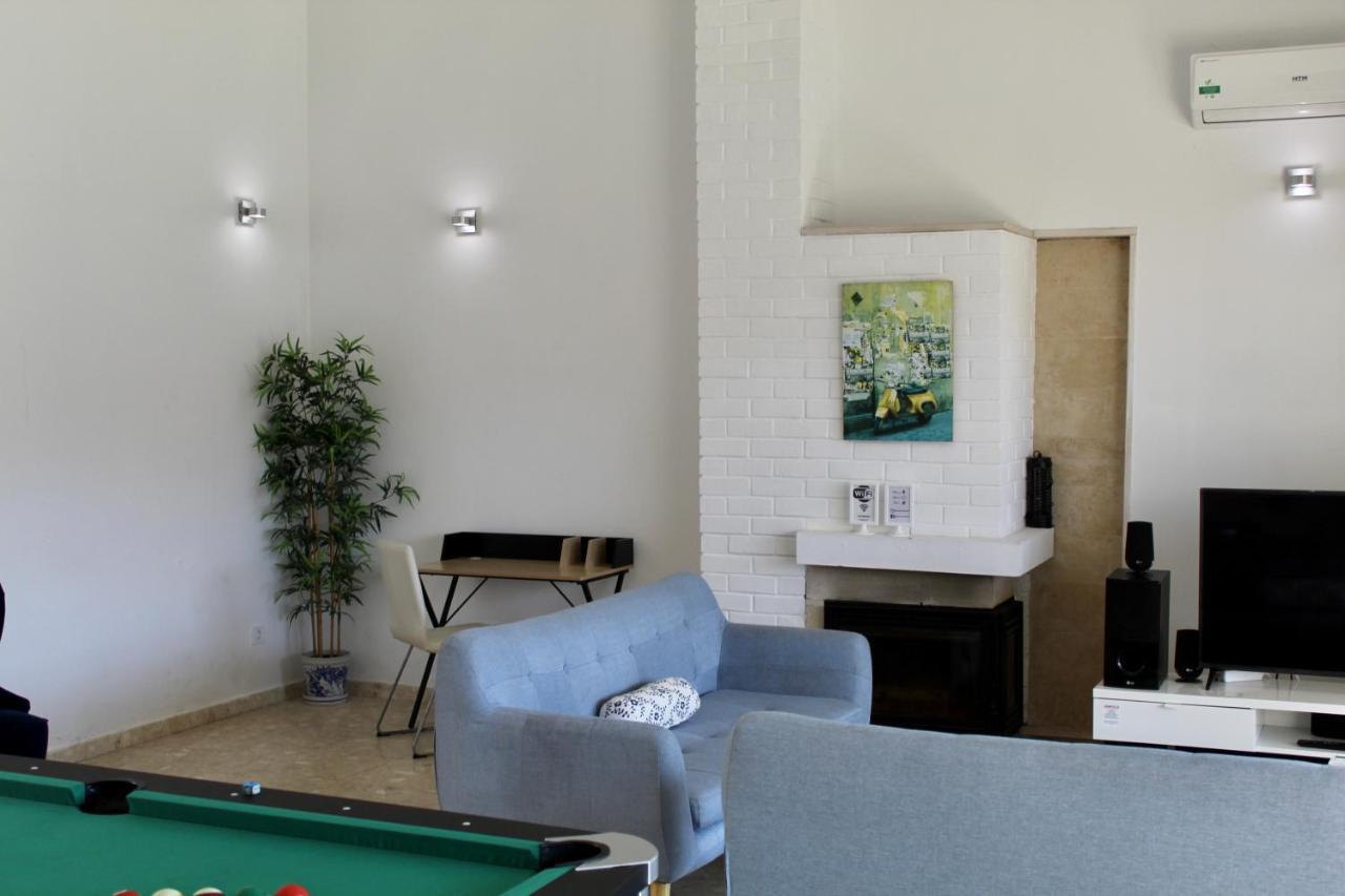 Aroeira Palm Beach Villa Εξωτερικό φωτογραφία